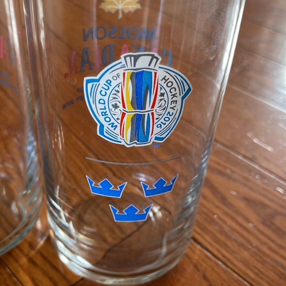 Molson Canadian 2016 World Cup hockey set of 4 glasses. - Picture 4 of 10